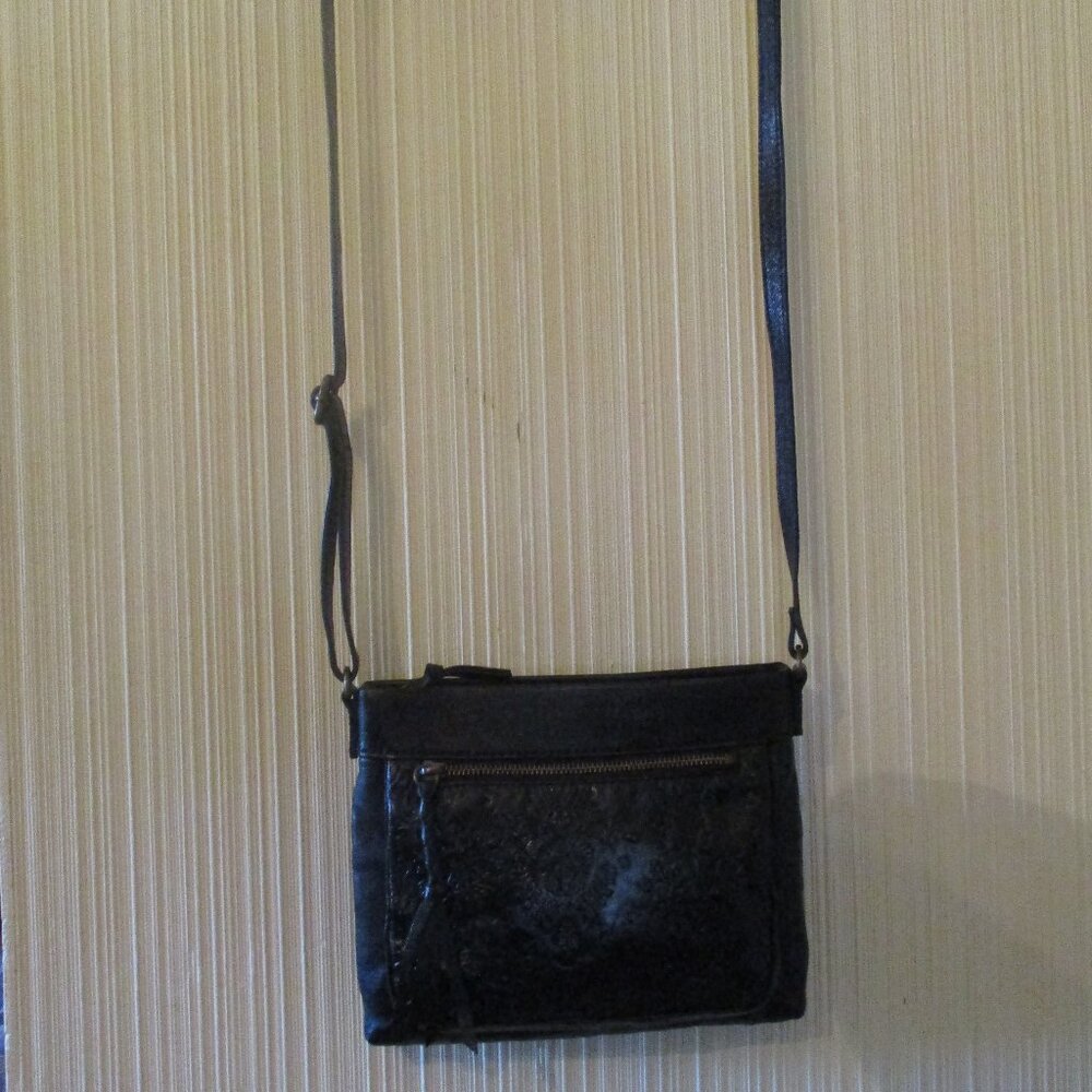 The Sak Crossbody Small Bag - Picture 8 of 16